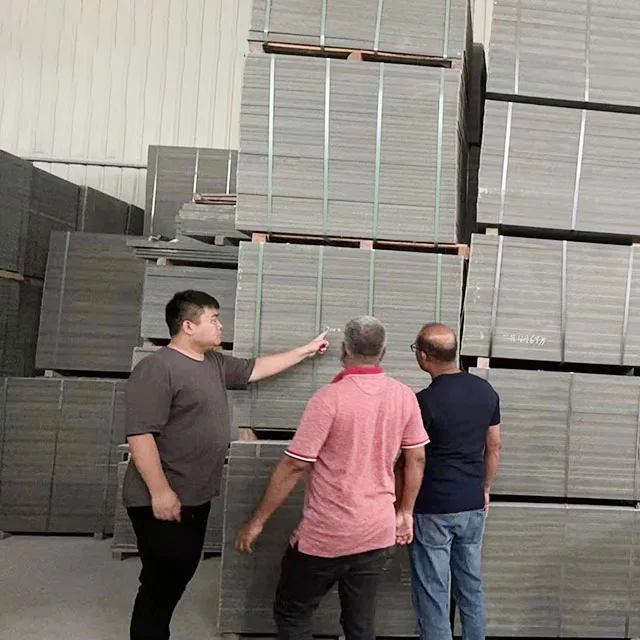 Tuğla Yapma Makineleri Paleti